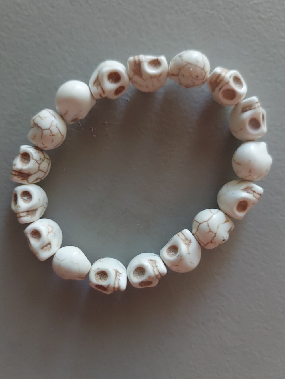 Howlite Skull Bead Stretch Bracelet Halloween